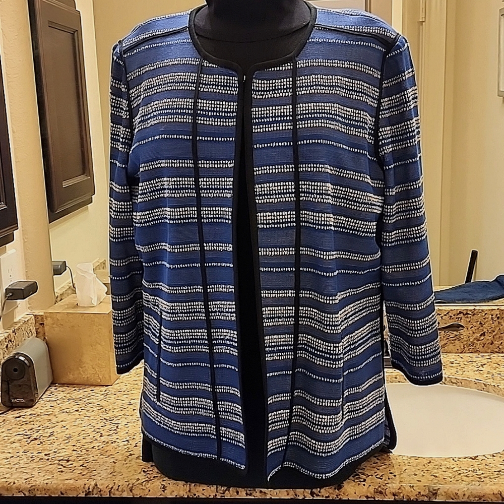 Ming Wang Modern Style Jacket